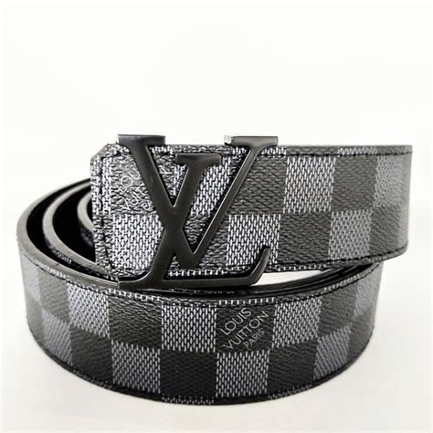 cinturon louis vuitton hombre precio|cinturones de hombre de lujo.